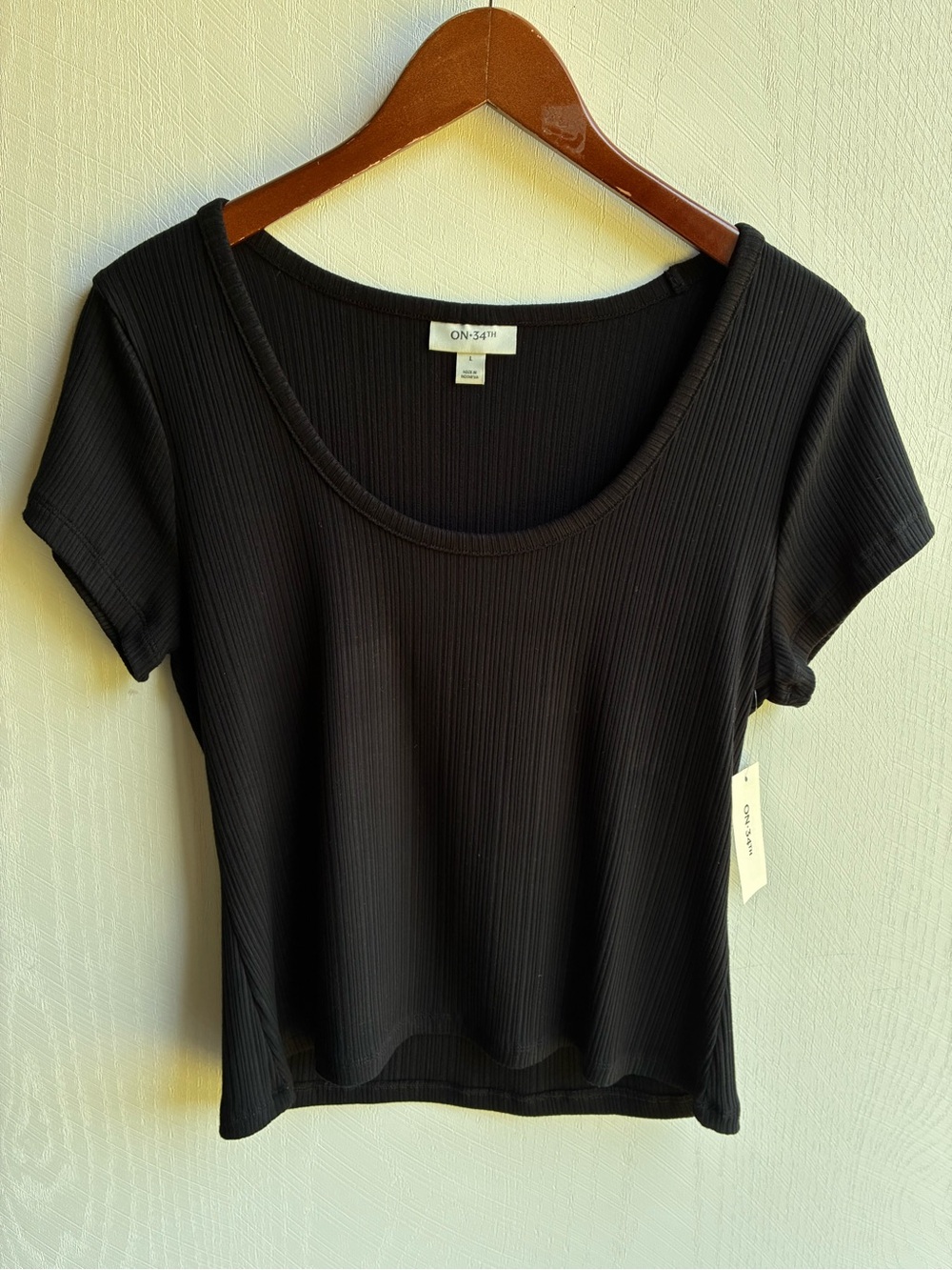 On 34th Deep Black Shirt Size Large